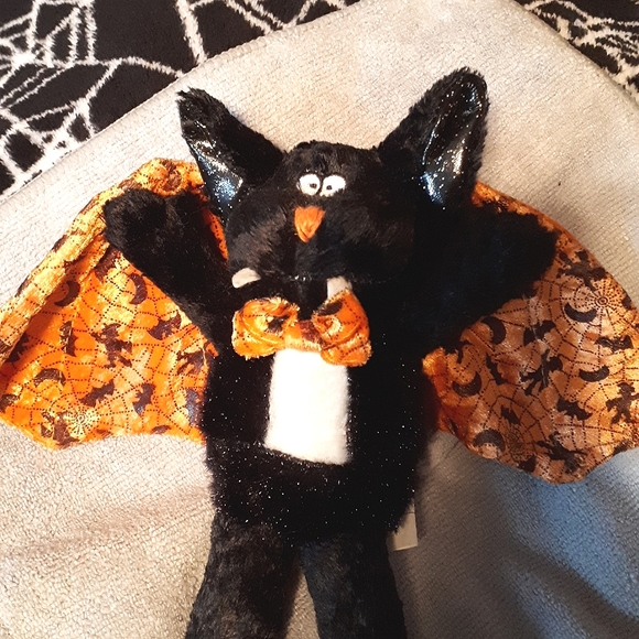 Vintage Sparkly Cedric Bat Doll with Halloween Wings & Bow Tie Witches - Picture 2 of 2